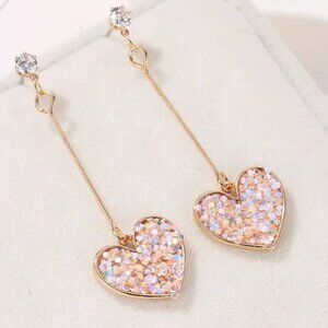 🌺 🌺 🌺 Heart Drop Sparkly Earrings - NEW